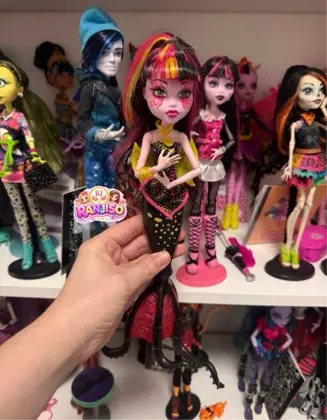 Monster High Draculaura Scaris